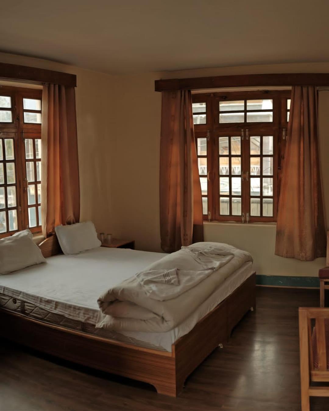 Hotel Lonchay Residency Leh Exterior foto